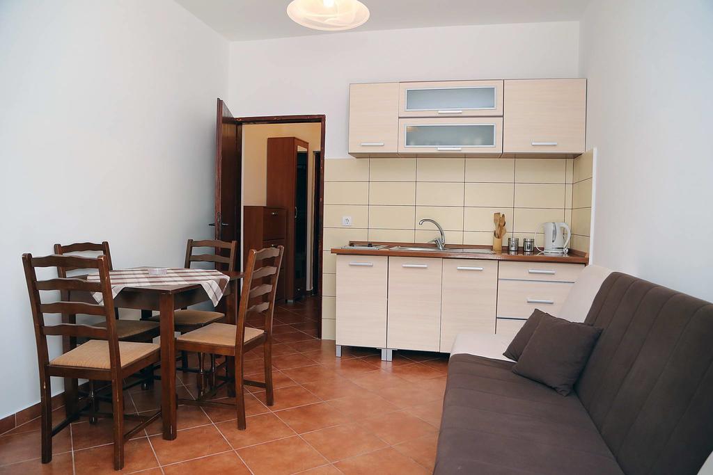 Apartments Stevo Nikocevic Bar Bagian luar foto