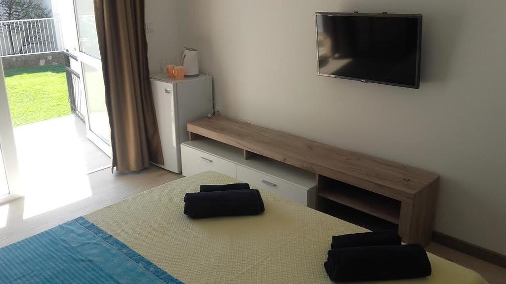 Apartments Stevo Nikocevic Bar Bagian luar foto